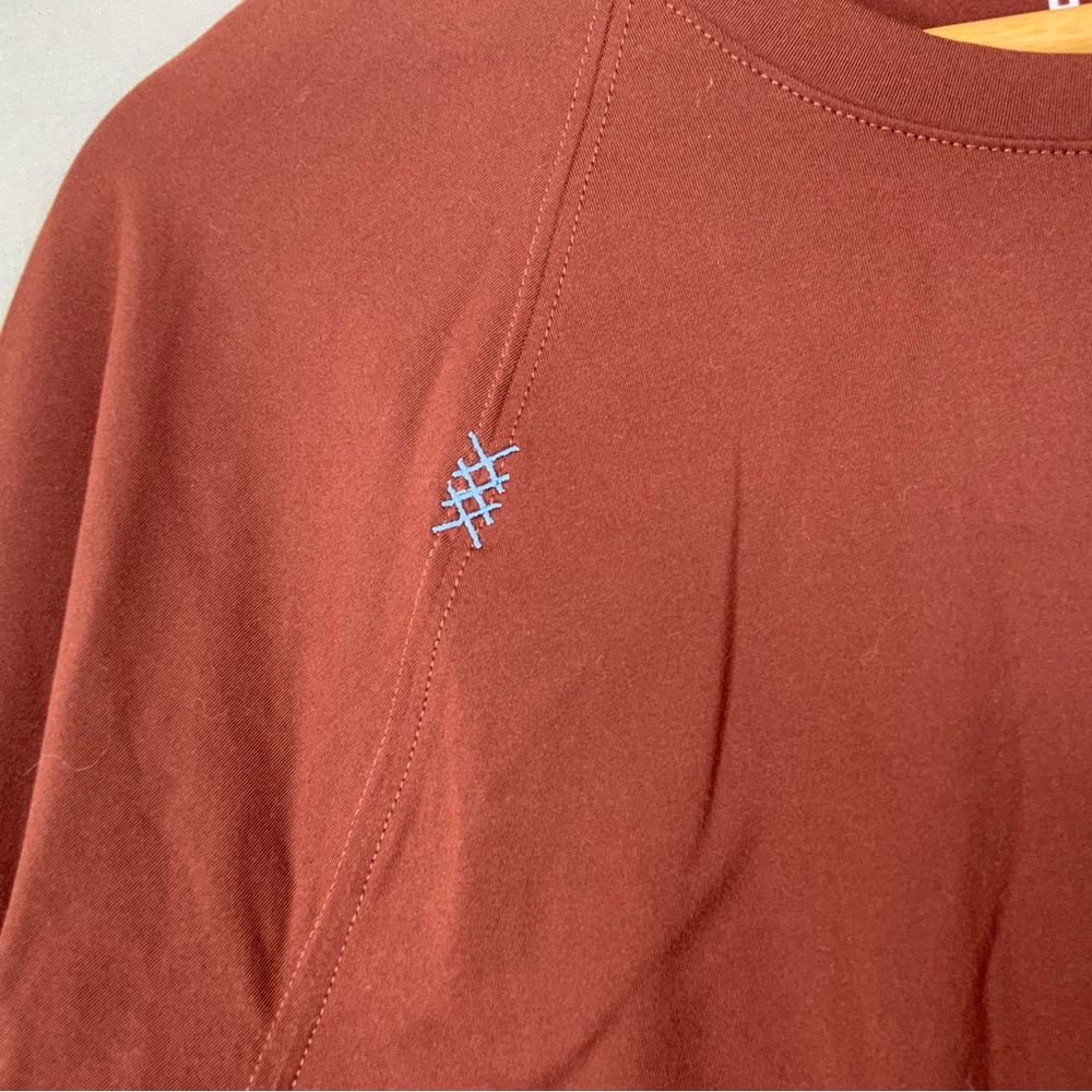 Rhône Men's Reign Brown Long Sleeve Tee-Shirt. Men’s Size Medium. - Picture 4 of 6